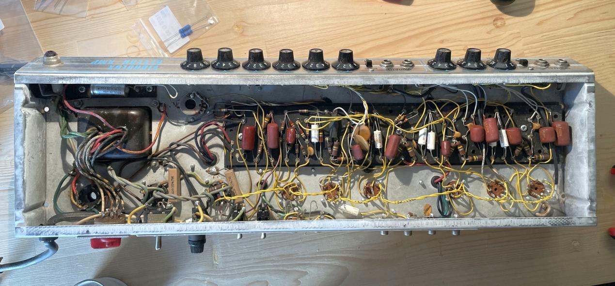 Full eyelet board, original coupling caps and resistors, before recap